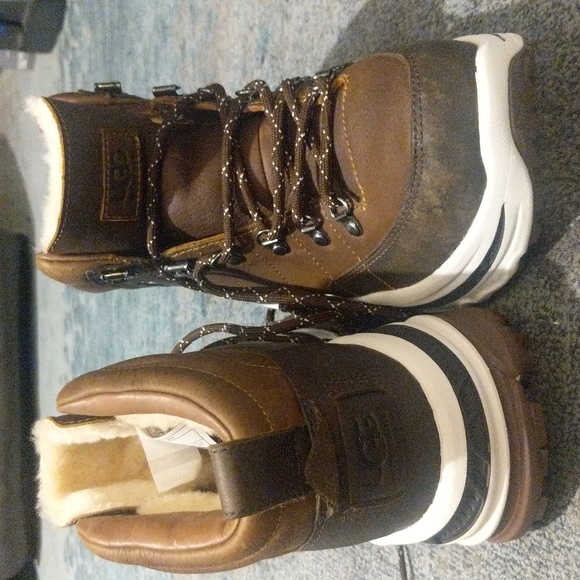 UGG + White Mountaineering Hiking/Winter Boots/shoes  NWOT - Picture 9 of 12